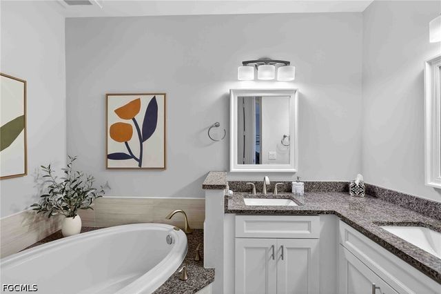 5941 Tarpon Gardens CIR 102, Cape Coral, FL 33914