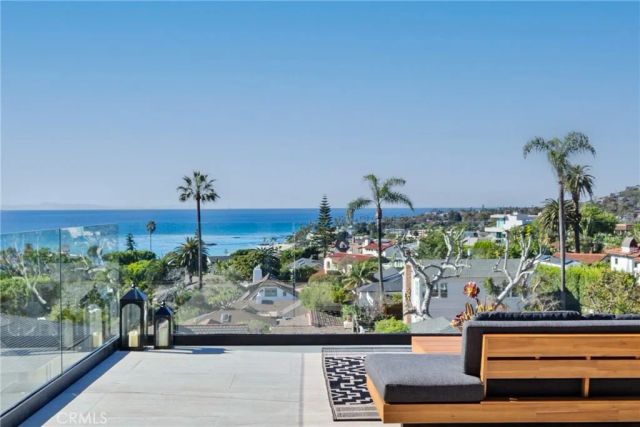 739 Manzanita Drive, Laguna Beach, CA 92651