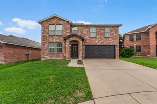 8002 Stowe Springs Lane, Arlington, TX 76002