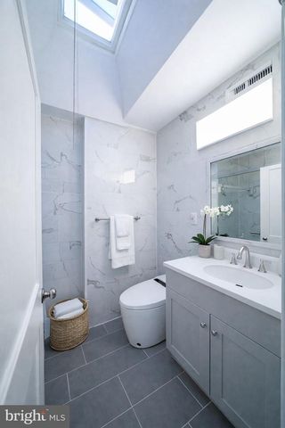 8659 FAYETTE ST, Philadelphia, PA 19150