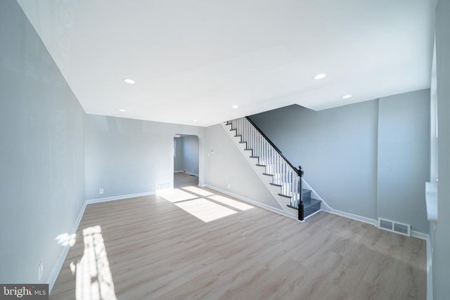 8659 FAYETTE ST, Philadelphia, PA 19150