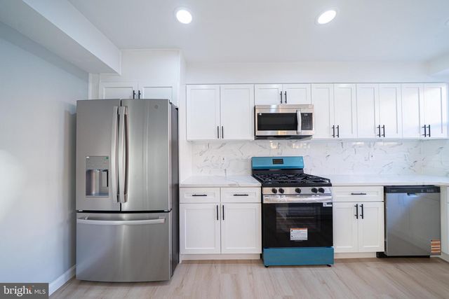 8659 FAYETTE ST, Philadelphia, PA 19150