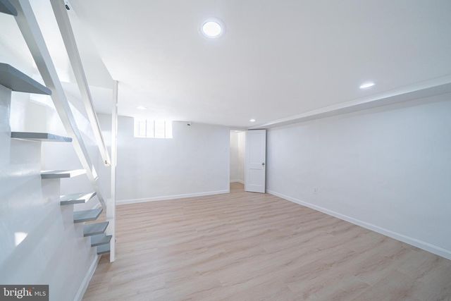 8659 FAYETTE ST, Philadelphia, PA 19150