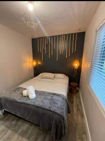 402 SW 12th St, Fort Lauderdale, FL 33315