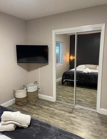 402 SW 12th St, Fort Lauderdale, FL 33315