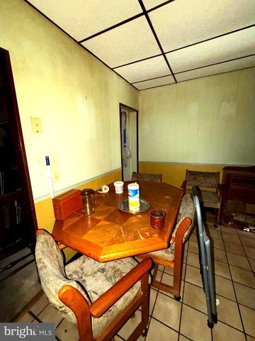 1028 LAFAYETTE ST, Norristown, PA 19401