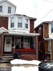 1028 LAFAYETTE ST, Norristown, PA 19401