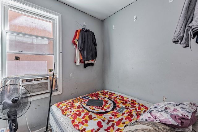 2919 S Keeley Street, Chicago, IL 60608