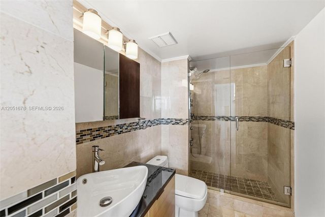 2000 Towerside Ter 1911, Miami, FL 33138