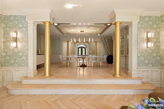 23 Hunter Ridge, Woodcliff Lake, NJ 07677