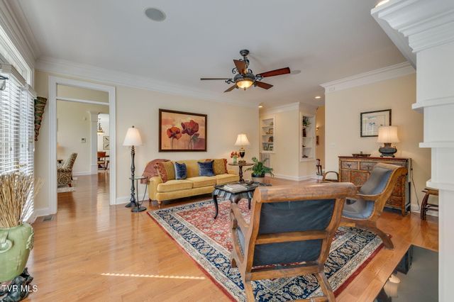 5005 Preston Park Drive, Kingsport, TN 37664