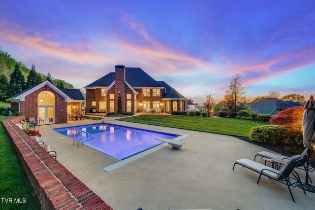 5005 Preston Park Drive, Kingsport, TN 37664