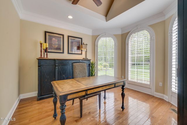 5005 Preston Park Drive, Kingsport, TN 37664