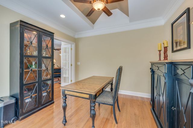 5005 Preston Park Drive, Kingsport, TN 37664