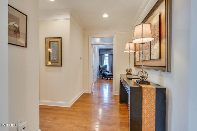 5005 Preston Park Drive, Kingsport, TN 37664