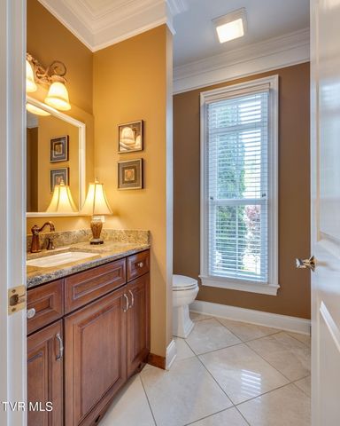 5005 Preston Park Drive, Kingsport, TN 37664