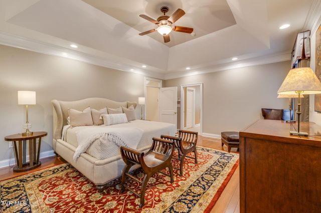 5005 Preston Park Drive, Kingsport, TN 37664