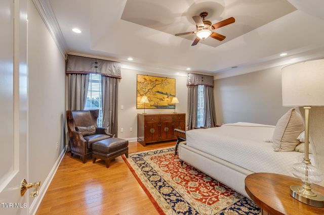 5005 Preston Park Drive, Kingsport, TN 37664