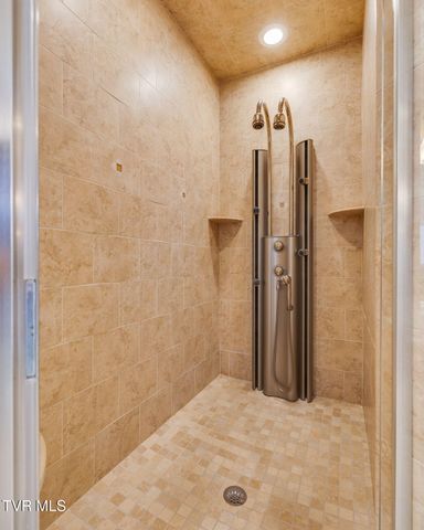 5005 Preston Park Drive, Kingsport, TN 37664