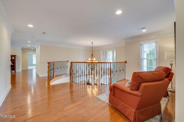 5005 Preston Park Drive, Kingsport, TN 37664