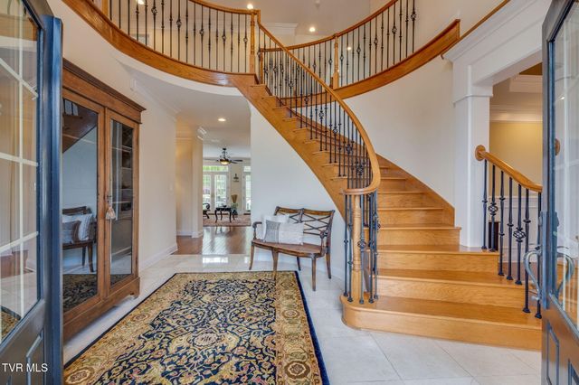 5005 Preston Park Drive, Kingsport, TN 37664