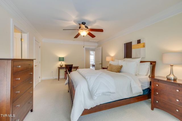 5005 Preston Park Drive, Kingsport, TN 37664