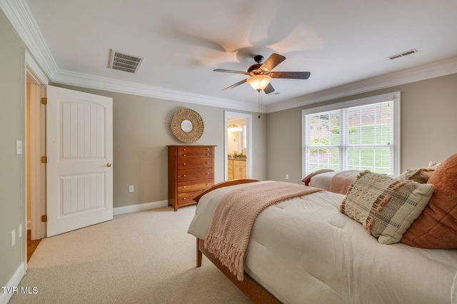 5005 Preston Park Drive, Kingsport, TN 37664