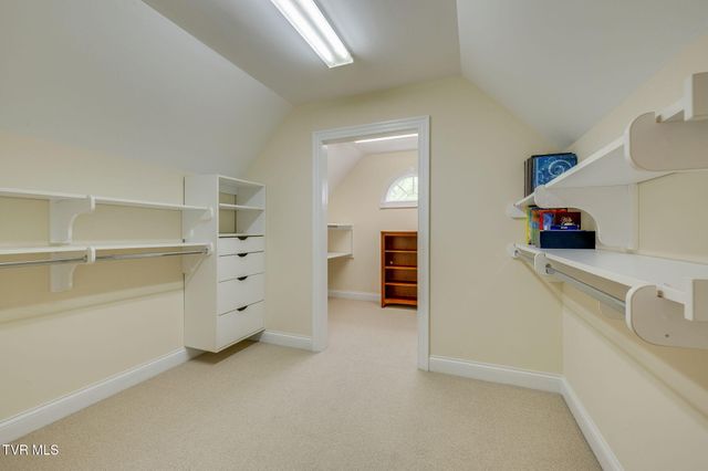 5005 Preston Park Drive, Kingsport, TN 37664