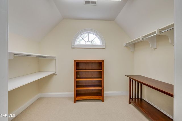 5005 Preston Park Drive, Kingsport, TN 37664