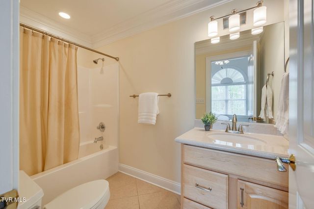 5005 Preston Park Drive, Kingsport, TN 37664