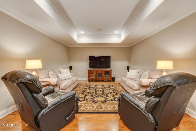 5005 Preston Park Drive, Kingsport, TN 37664