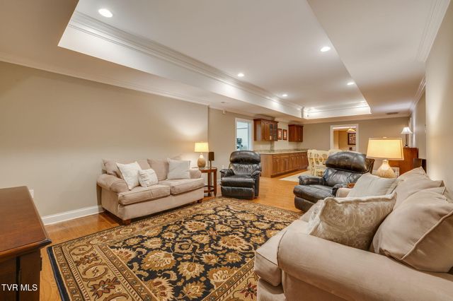 5005 Preston Park Drive, Kingsport, TN 37664