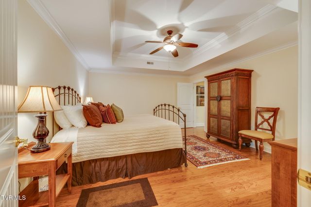 5005 Preston Park Drive, Kingsport, TN 37664