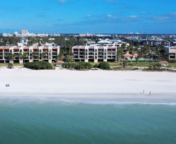 7564 BAYSHORE DRIVE 202, Treasure Island, FL 33706
