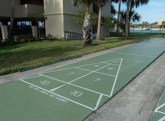 7564 BAYSHORE DRIVE 202, Treasure Island, FL 33706