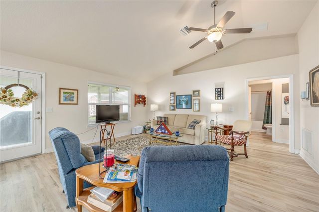 1226 SE 65TH CIRCLE, Ocala, FL 34472