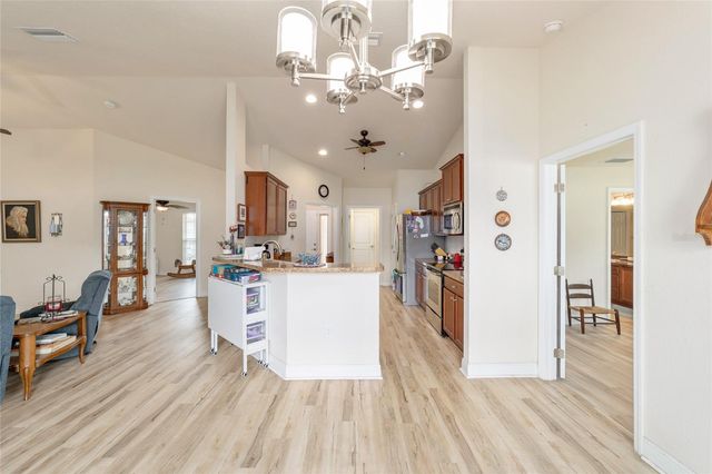 1226 SE 65TH CIRCLE, Ocala, FL 34472