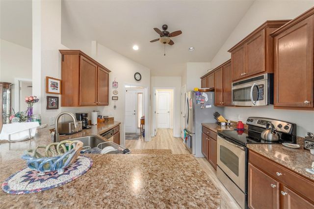 1226 SE 65TH CIRCLE, Ocala, FL 34472