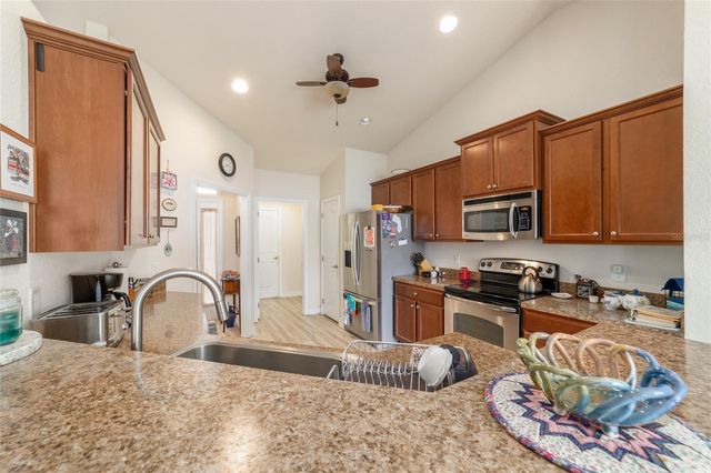 1226 SE 65TH CIRCLE, Ocala, FL 34472