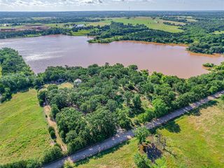 19301 Sharon Road, Shawnee, OK 74801