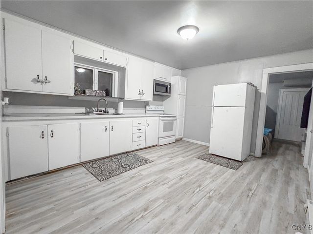 92 Fitch Avenue, Auburn, NY 13021