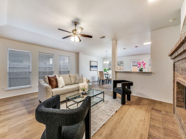 800 Mahogany Drive, Anna, TX 75409