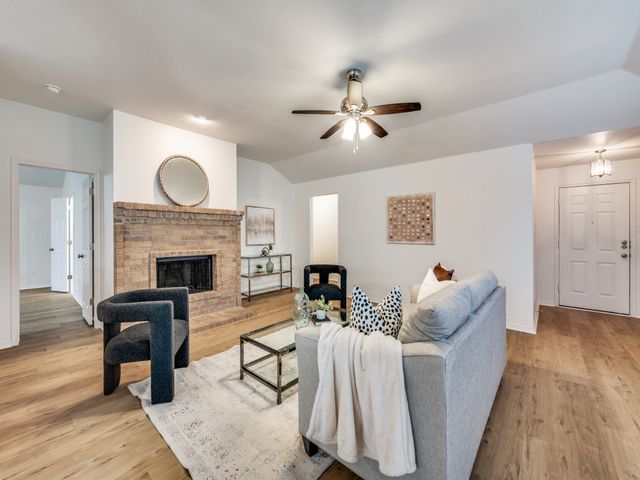 800 Mahogany Drive, Anna, TX 75409