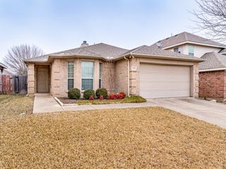 800 Mahogany Drive, Anna, TX 75409