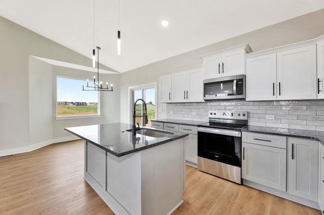 5424 W 42nd Street South, Wichita, KS 67215