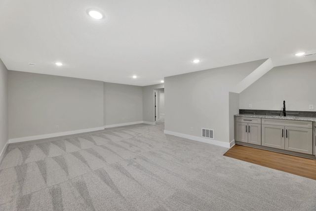 5424 W 42nd Street South, Wichita, KS 67215