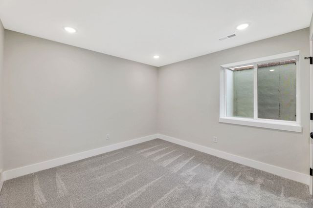 5424 W 42nd Street South, Wichita, KS 67215