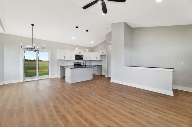 5424 W 42nd Street South, Wichita, KS 67215