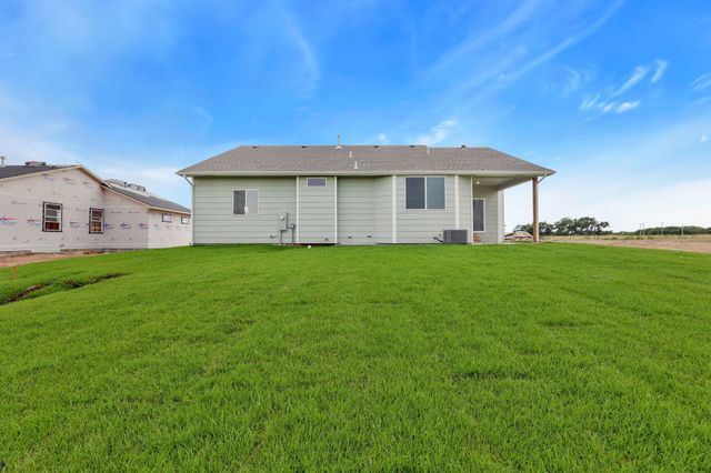 5424 W 42nd Street South, Wichita, KS 67215