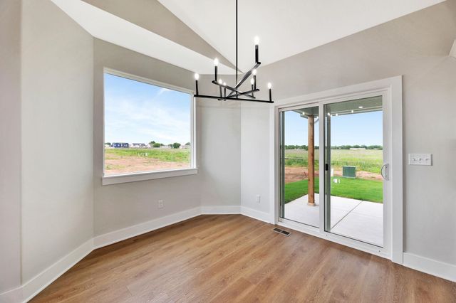 5424 W 42nd Street South, Wichita, KS 67215